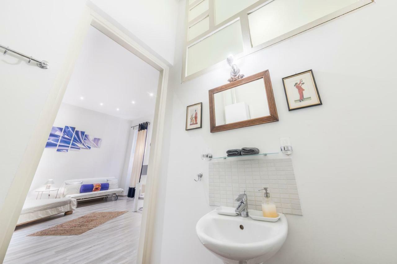 Atlanta Apartment Is In The Heart Of Budapest Budapeste Exterior foto